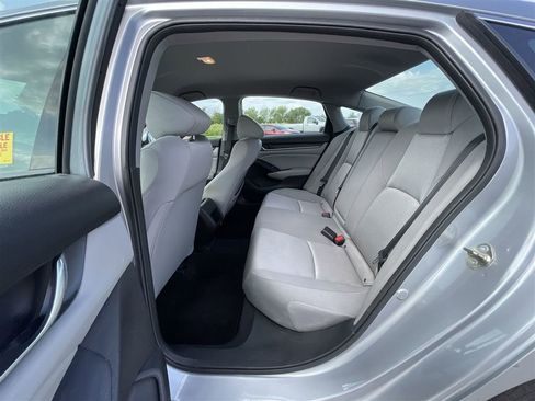 Used 2019 Honda Accord LX image 22