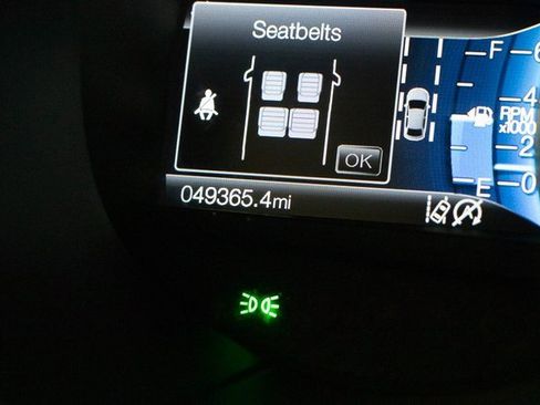 Used 2024 Ford Edge SEL image 29