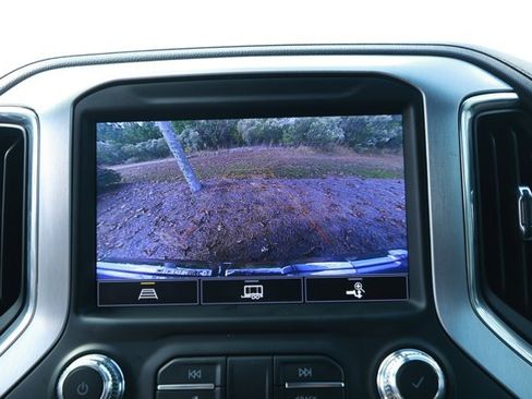 Used 2022 GMC Sierra 1500 SLT w/ SLT Premium Plus Package image 18