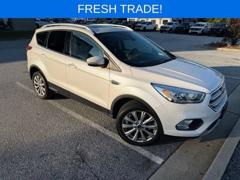 Used 2017 Ford Escape Titanium AWD/4WD image 1