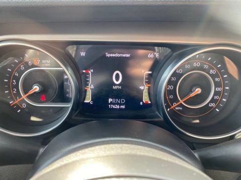 Used 2020 Jeep Wrangler Sport AWD/4WD image 16