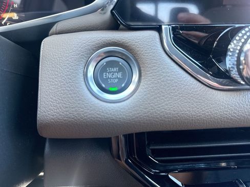 New 2026 GMC Canyon Denali AWD/4WD image 17