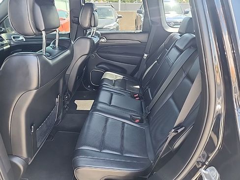 Used 2018 Jeep Grand Cherokee High Altitude AWD/4WD image 10