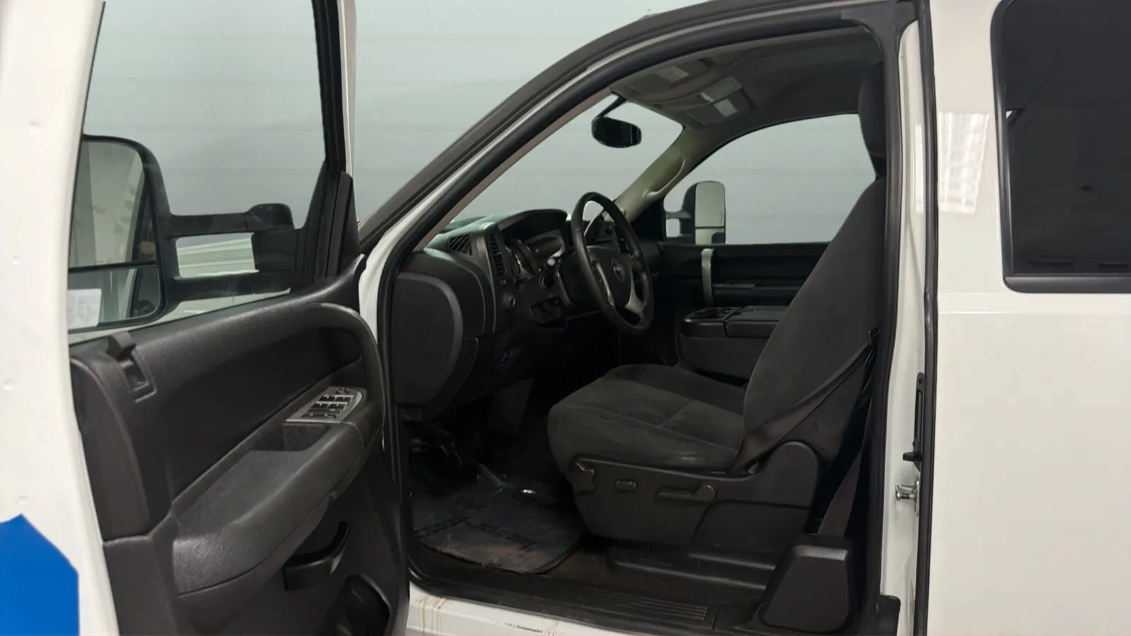 Used 2008 GMC Sierra 2500 SLE w/ Convenience Package AWD/4WD image 19