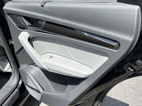 Used 2019 Audi Q5 Prestige w/ Prestige Package AWD/4WD image 20