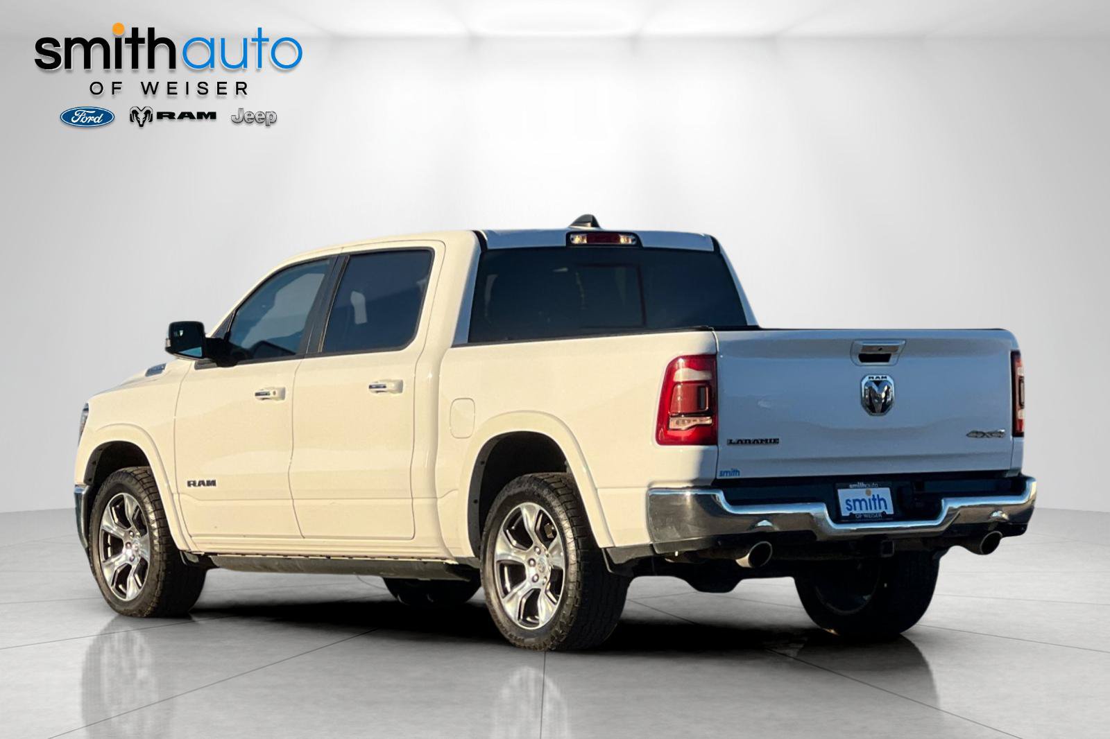 Used 2022 RAM 1500 Laramie AWD/4WD image 7