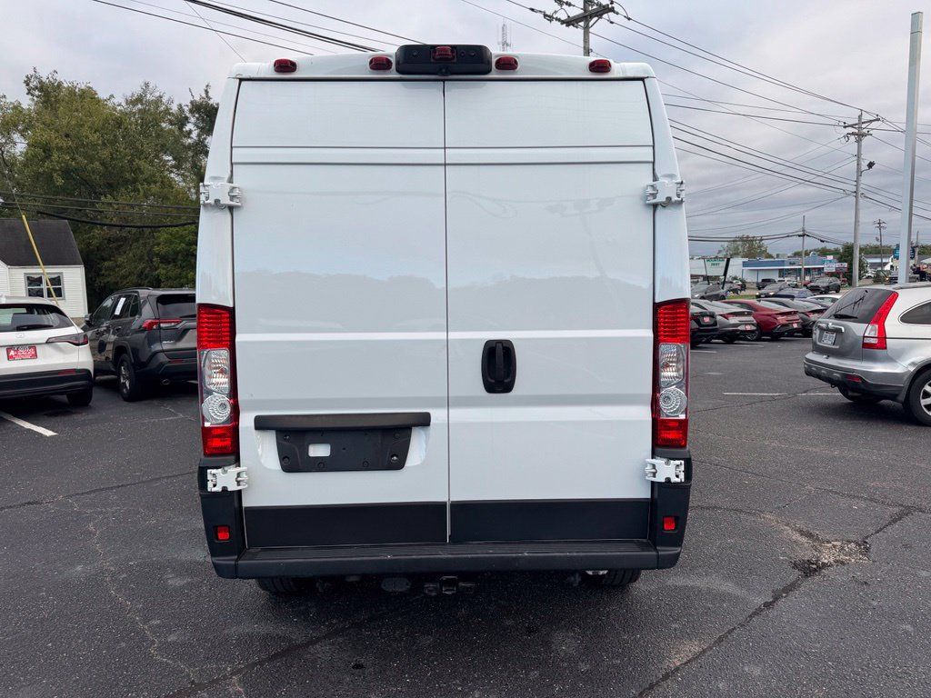 Used 2023 RAM ProMaster 3500 FWD image 7