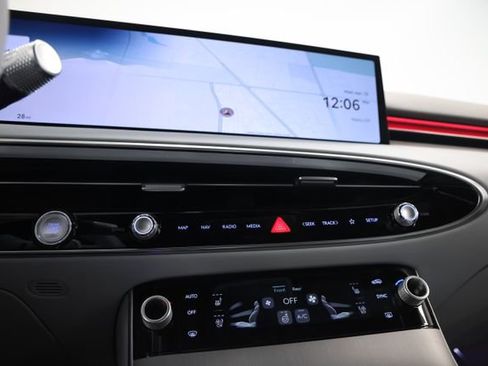 New 2026 Genesis GV70 2.5T Advanced image 24