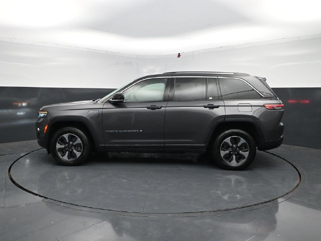 Used 2024 Jeep Grand Cherokee Limited 4xe AWD/4WD image 4