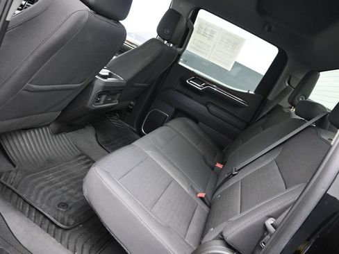 Used 2024 Chevrolet Silverado 1500 RST w/ Z71 Off-Road Package AWD/4WD image 20