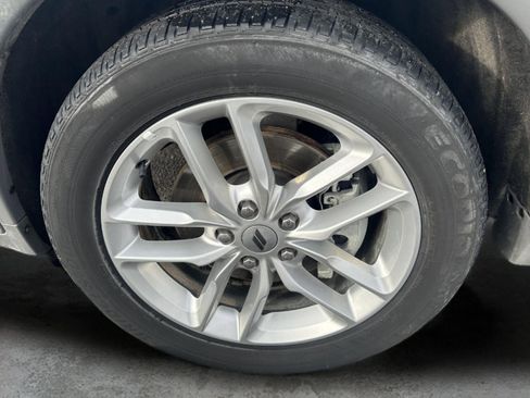 Used 2024 Dodge Durango GT AWD/4WD image 11