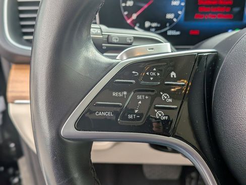 Used 2024 Mercedes-Benz GLE 350 4MATIC image 16