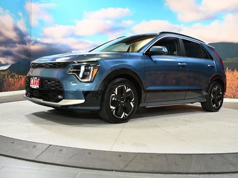 Used 2024 Kia Niro Wave FWD image 4