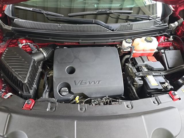 Used 2022 Chevrolet Traverse LT w/ LPO, Floor Liner Package AWD/4WD image 16
