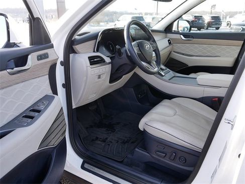 Used 2021 Hyundai Palisade Calligraphy image 12