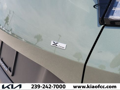 Certified 2025 Kia Sportage X-Line AWD/4WD image 10