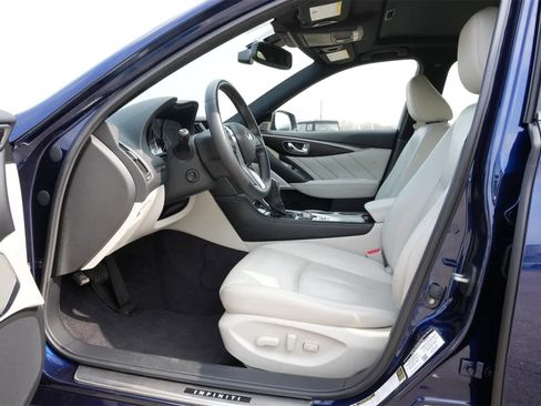Certified 2023 INFINITI Q50 Sensory image 17