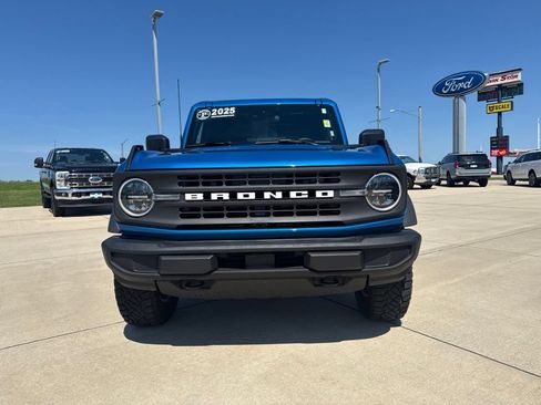 Used 2025 Ford Bronco Big Bend AWD/4WD image 3
