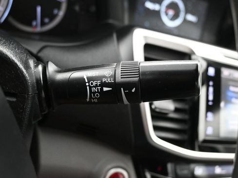 Used 2016 Honda Accord EX-L image 22