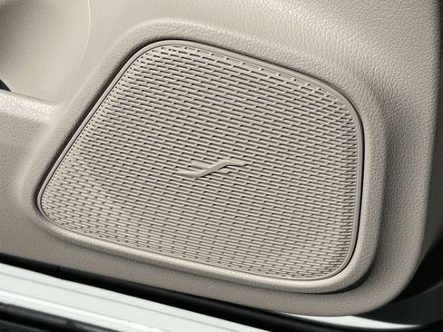 New 2026 Mercedes-Benz GLA 250 4MATIC image 41