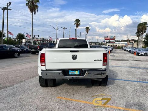Used 2017 RAM 3500 Tradesman w/ Chrome Appearance Group AWD/4WD image 3