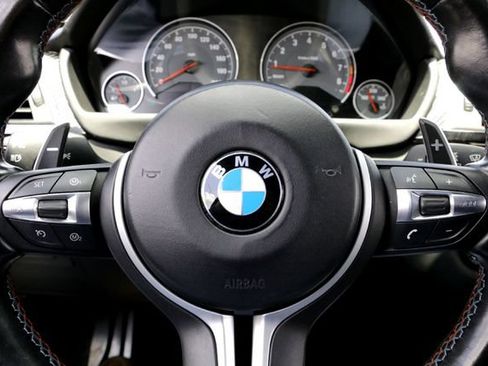 Used 2016 BMW M4 Coupe RWD image 12