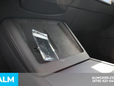 Used 2025 Tesla Model 3 Long Range image 34