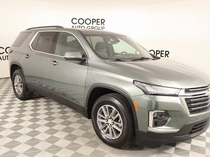 Used 2023 Chevrolet Traverse LT