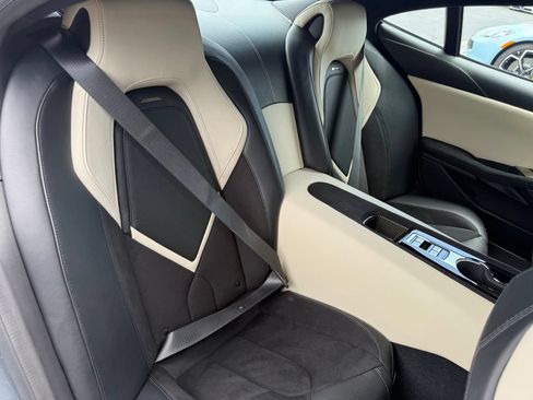 New 2025 Karma Revero Luxury RWD image 17