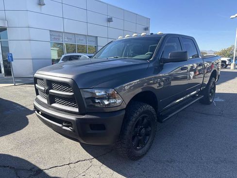 Used 2018 RAM 2500 Tradesman w/ Chrome Appearance Group image 2