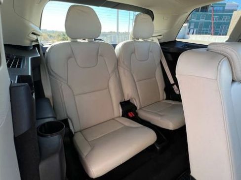Used 2021 Volvo XC90 T6 Inscription w/ Protection Package Premier image 24
