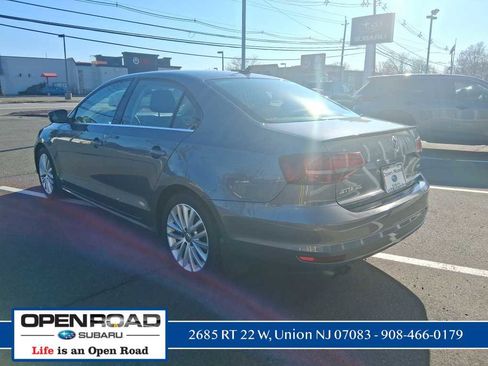 Used 2016 Volkswagen Jetta SEL image 5