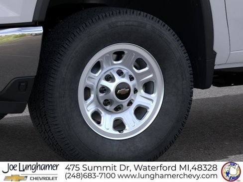 New 2026 Chevrolet Silverado 2500 W/T AWD/4WD image 10