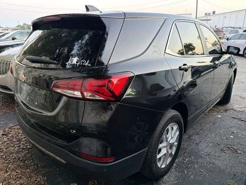Used 2022 Chevrolet Equinox LT FWD image 9