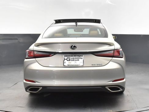 Used 2022 Lexus ES 350 Ultra Luxury FWD image 6
