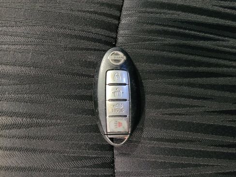 Used 2019 Nissan Sentra SV w/ Special Edition Package image 32