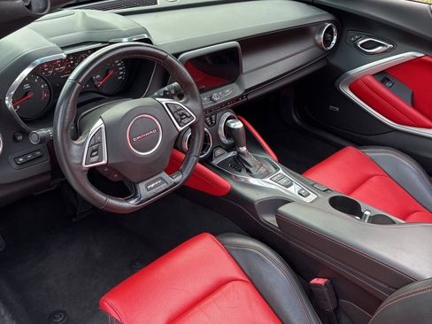 Used 2017 Chevrolet Camaro SS w/ LPO, Ground Effects Package image 9