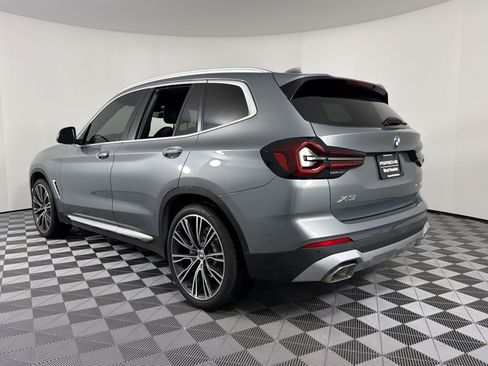 Used 2024 BMW X3 sDrive30i w/ Convenience Package RWD image 3