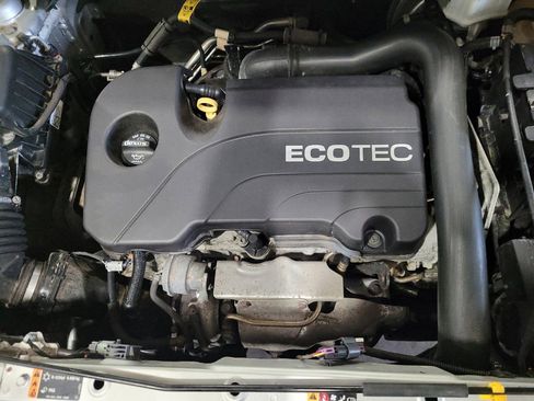 Used 2018 Chevrolet Equinox LT AWD/4WD image 28