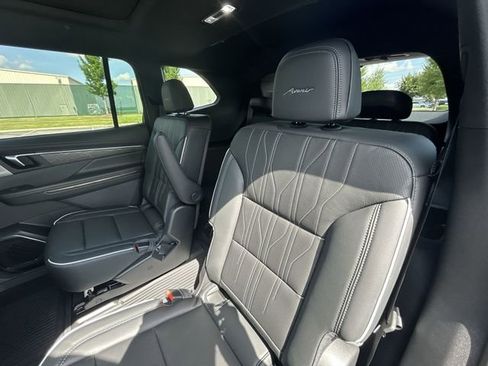 New 2026 Buick Enclave Avenir w/ Super Cruise Package image 41