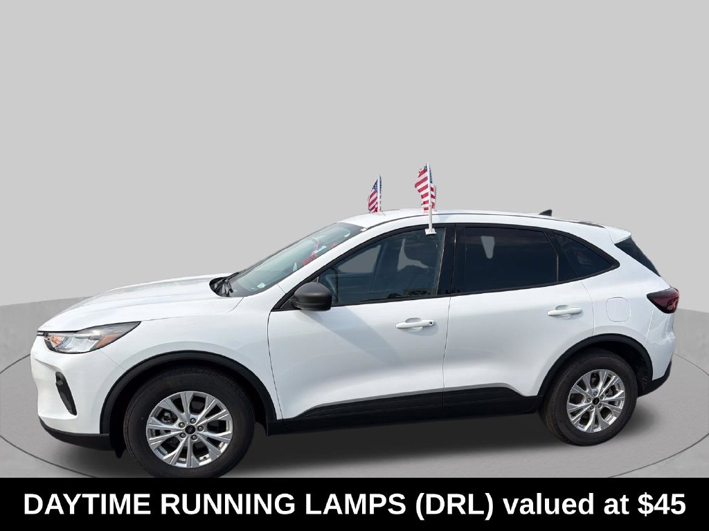 Used 2025 Ford Escape Active FWD image 2