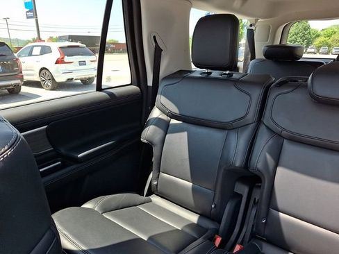 Certified 2025 Ford Expedition Max Platinum AWD/4WD image 25