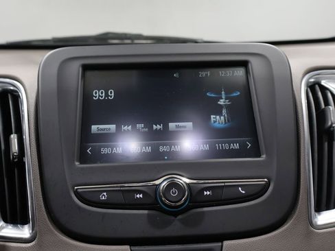 Used 2017 Chevrolet Malibu LT image 25