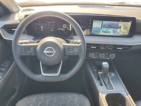 New 2025 Nissan Kicks SV image 21