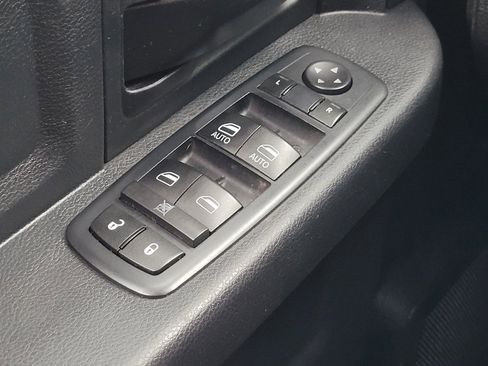 Used 2016 RAM 1500 Tradesman w/ Popular Equipment Group RWD image 27