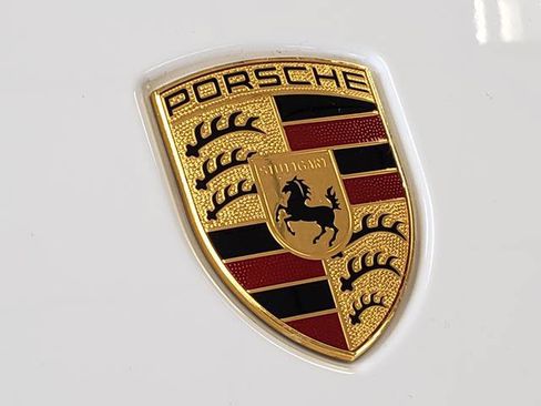 Used 2023 Porsche Cayenne GTS AWD/4WD image 9