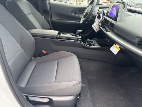 New 2026 Toyota Prius LE image 30