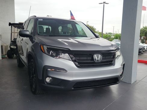 Used 2022 Honda Pilot Special Edition image 2