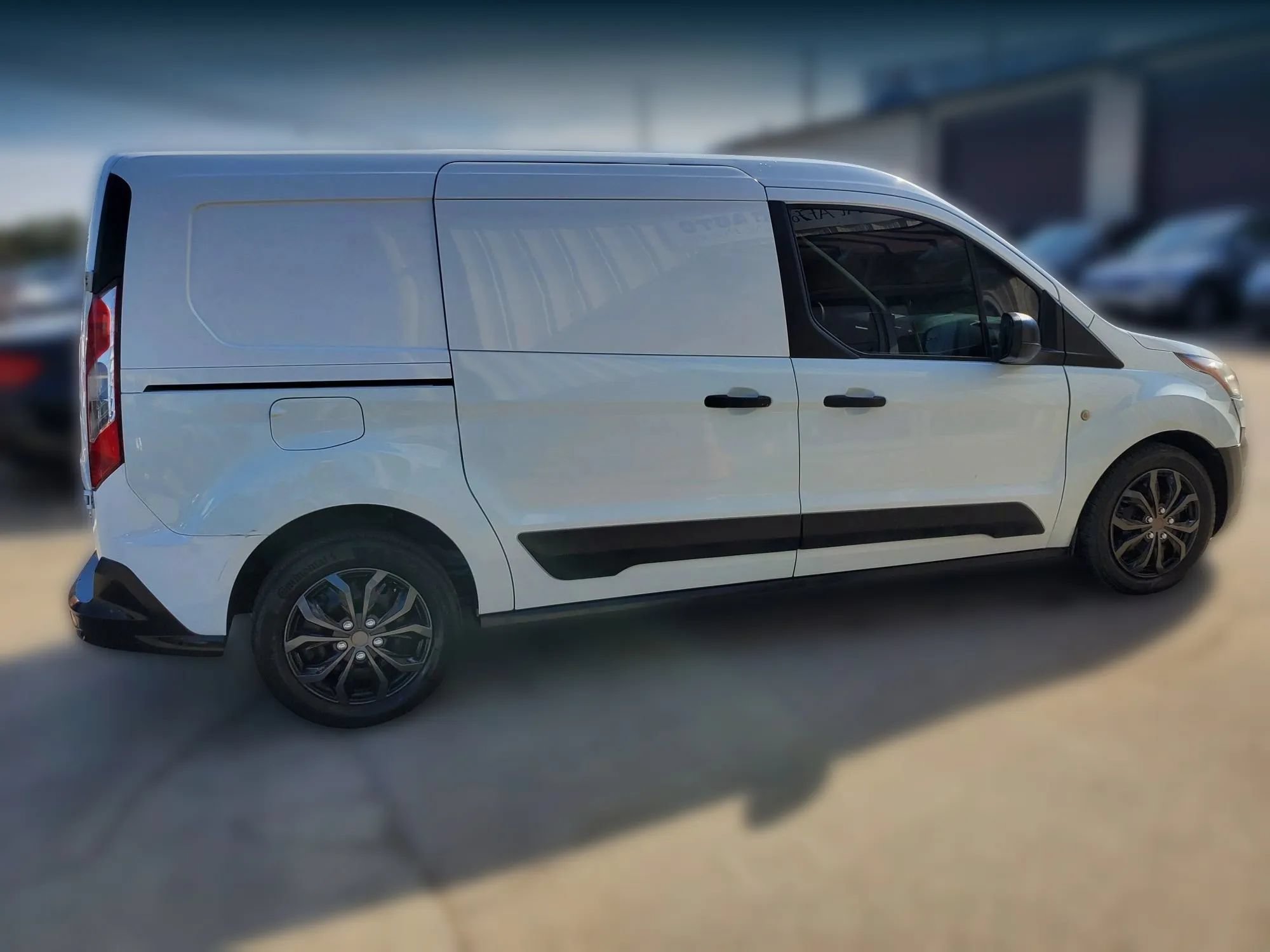 Used 2021 Ford Transit Connect XLT FWD image 14