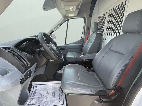 Used 2019 Ford Transit 150 148 Medium Roof RWD image 17